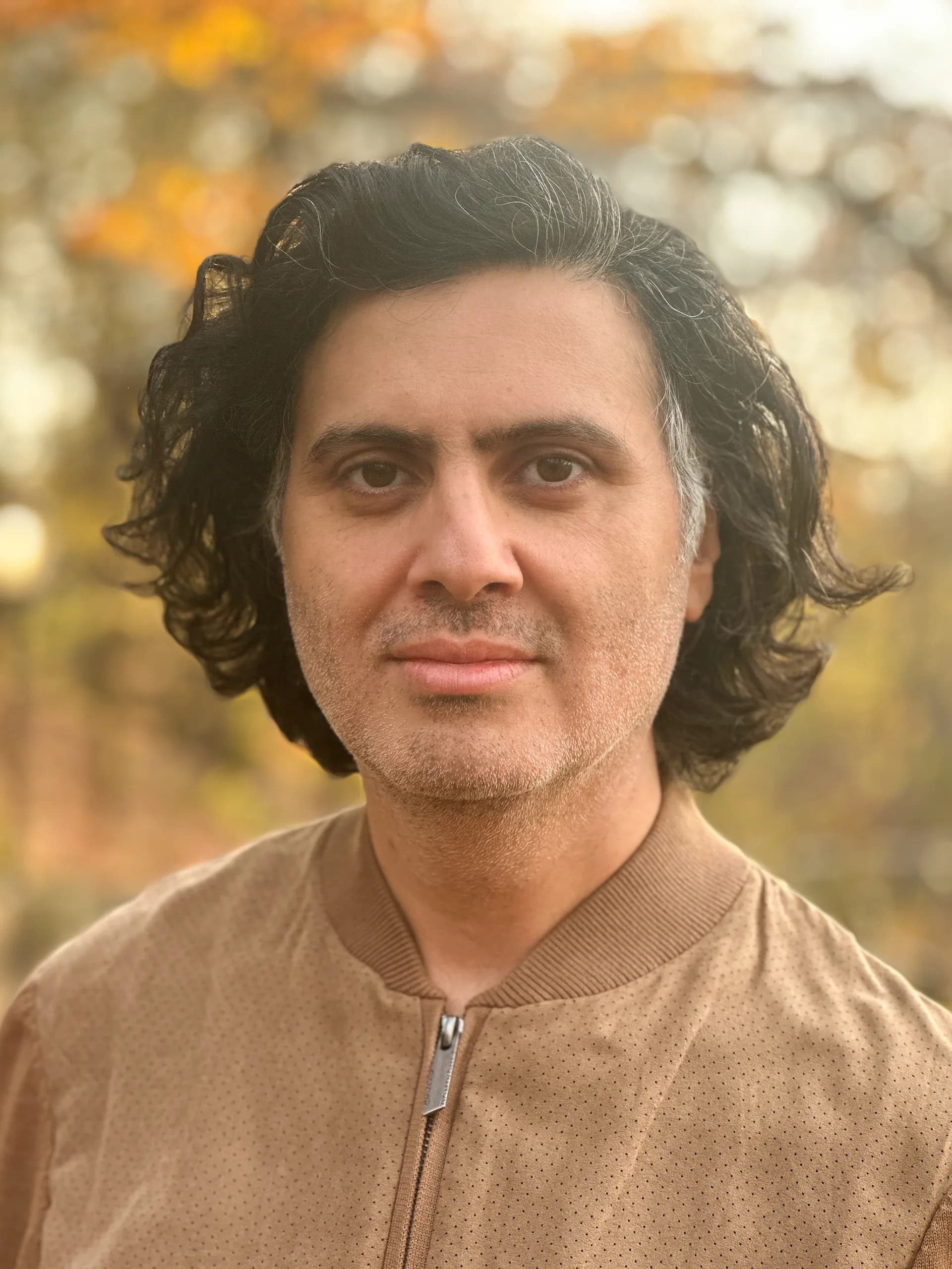 Hossein Keshavarz